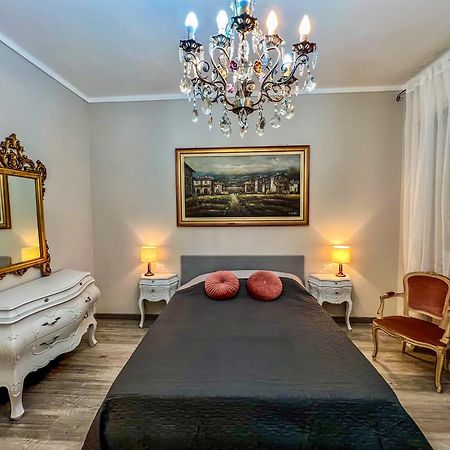 דירות ורצ'לי La Casa Bianca מראה חיצוני תמונה