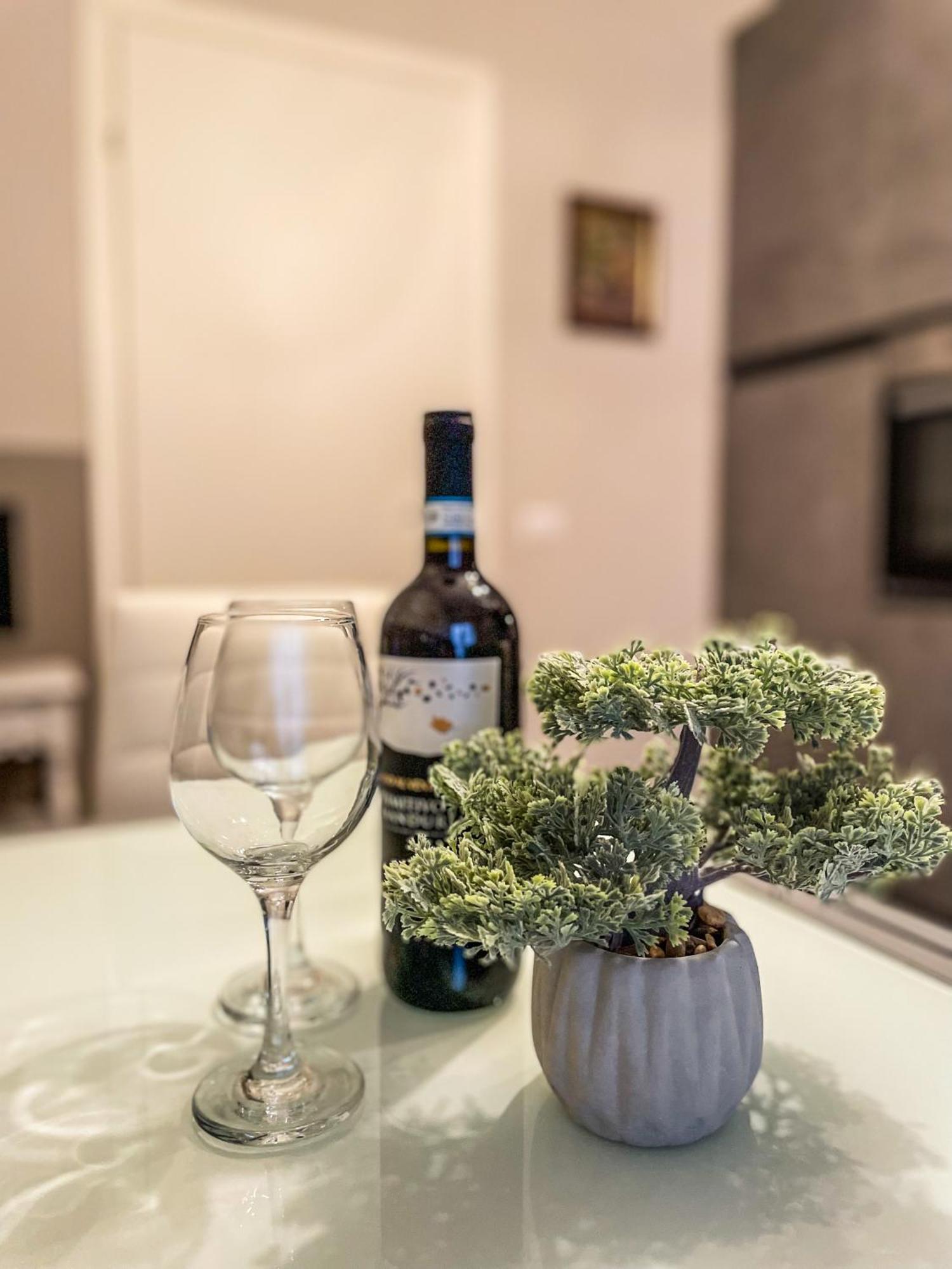 דירות ורצ'לי La Casa Bianca מראה חיצוני תמונה